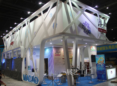 如何選擇資深展覽展示服務商？成都展藝展覽展示制作工廠解析